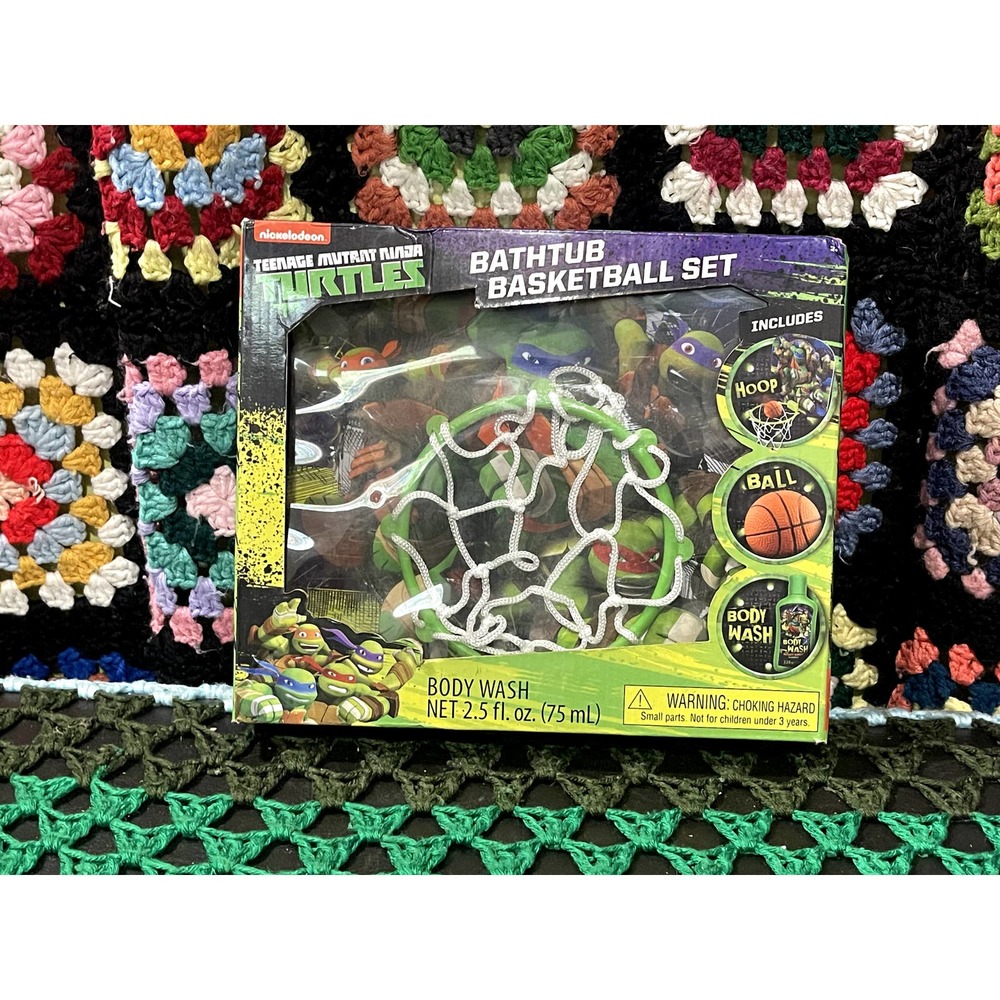 Teenage Mutant Ninja Turtle Bathtub Basketball Set in Box